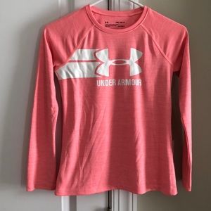 Under Armour youth medium top